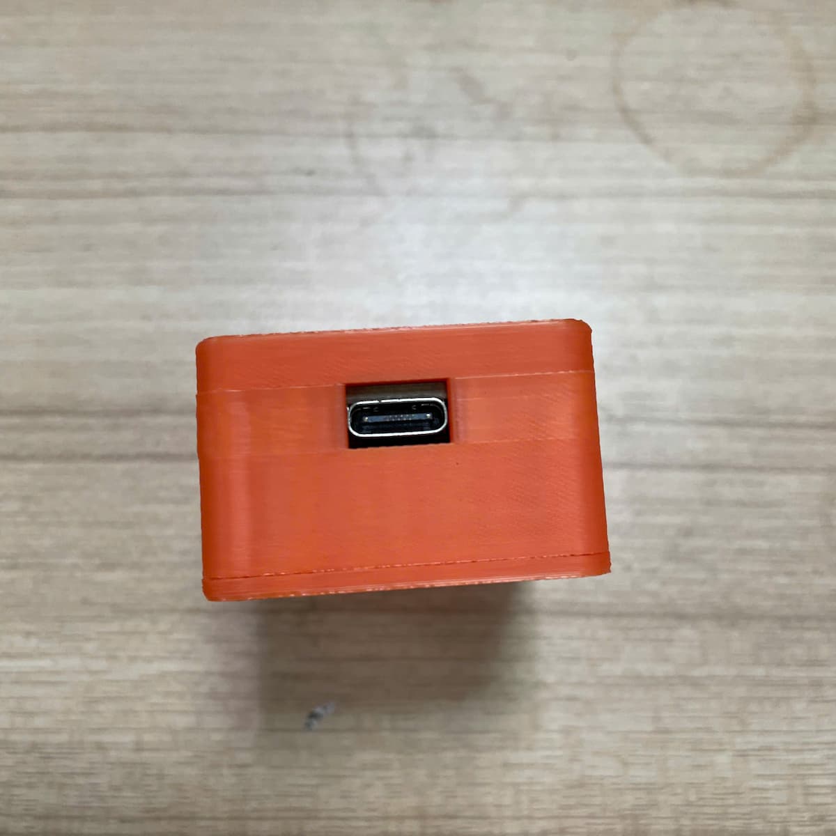 Bước 3: Cổng sạc